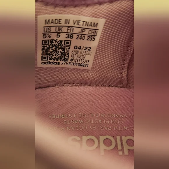 Adidas Originals NMD_R1 Girls' Grade School - Picture 11 of 16